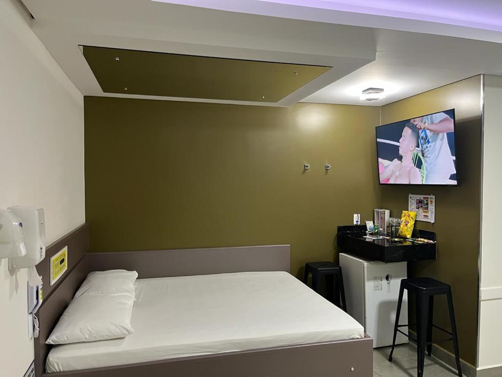 Motel Drive In T - Prolongamento Da Avenida Getulio Vargas Facil Acesso Ao Shopping Patio Chapecó Extérieur photo
